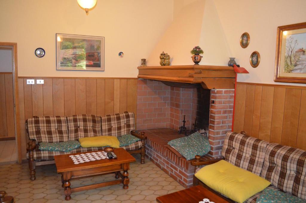 Albergo Padellino Vaglia  Exteriör bild