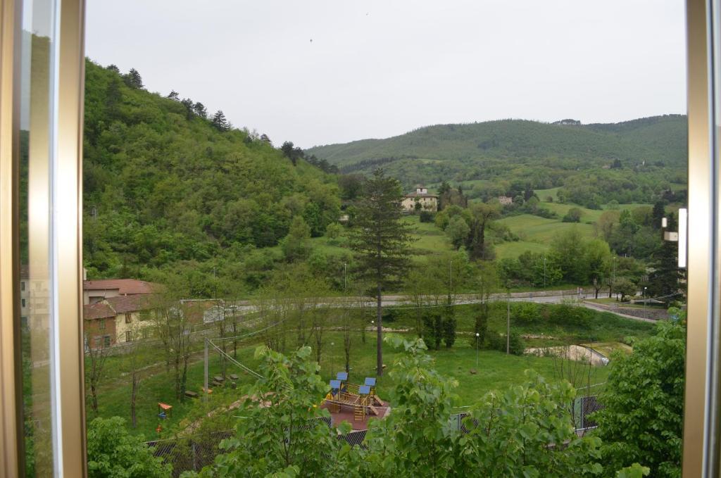 Albergo Padellino Vaglia  Exteriör bild